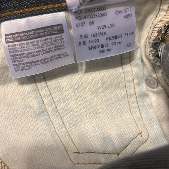 Men’s Levi jeans - Picture 6 of 6